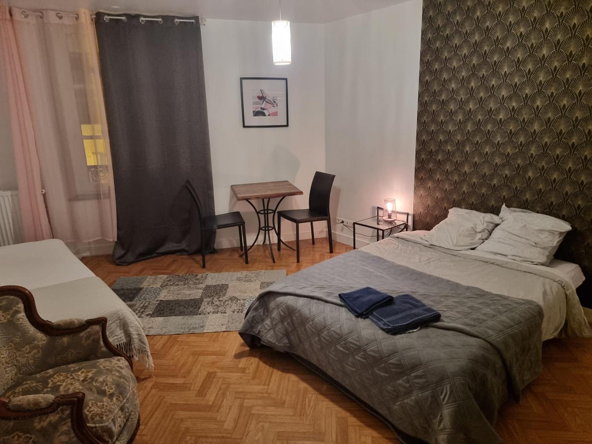 Gite Pour Professionnels En Deplacement - Centre Ville - Parking Gratuit 贝拉克 外观 照片